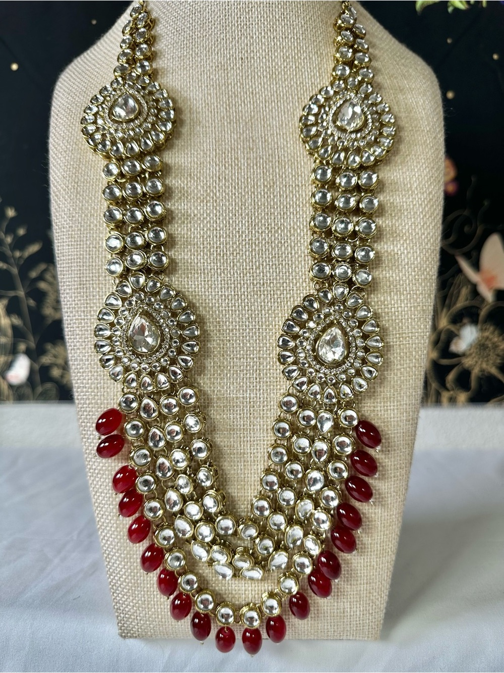 Elegant Gold Kundan Necklace with Red Accents (Necklace Only) NO MISSING STONES